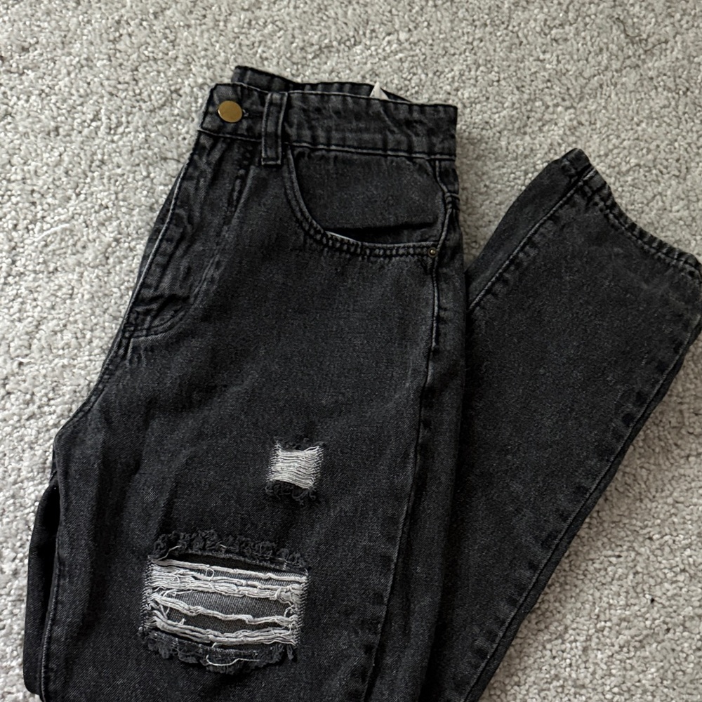 Shein Black Distressed Jeans